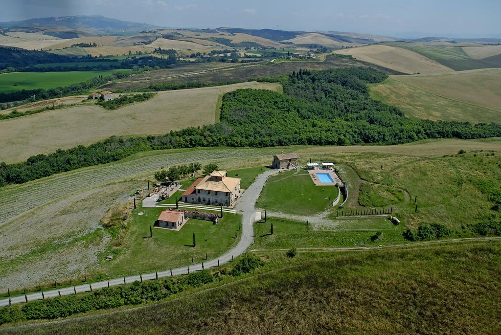 Agriturismo Ragoncino Лаятико Екстериор снимка